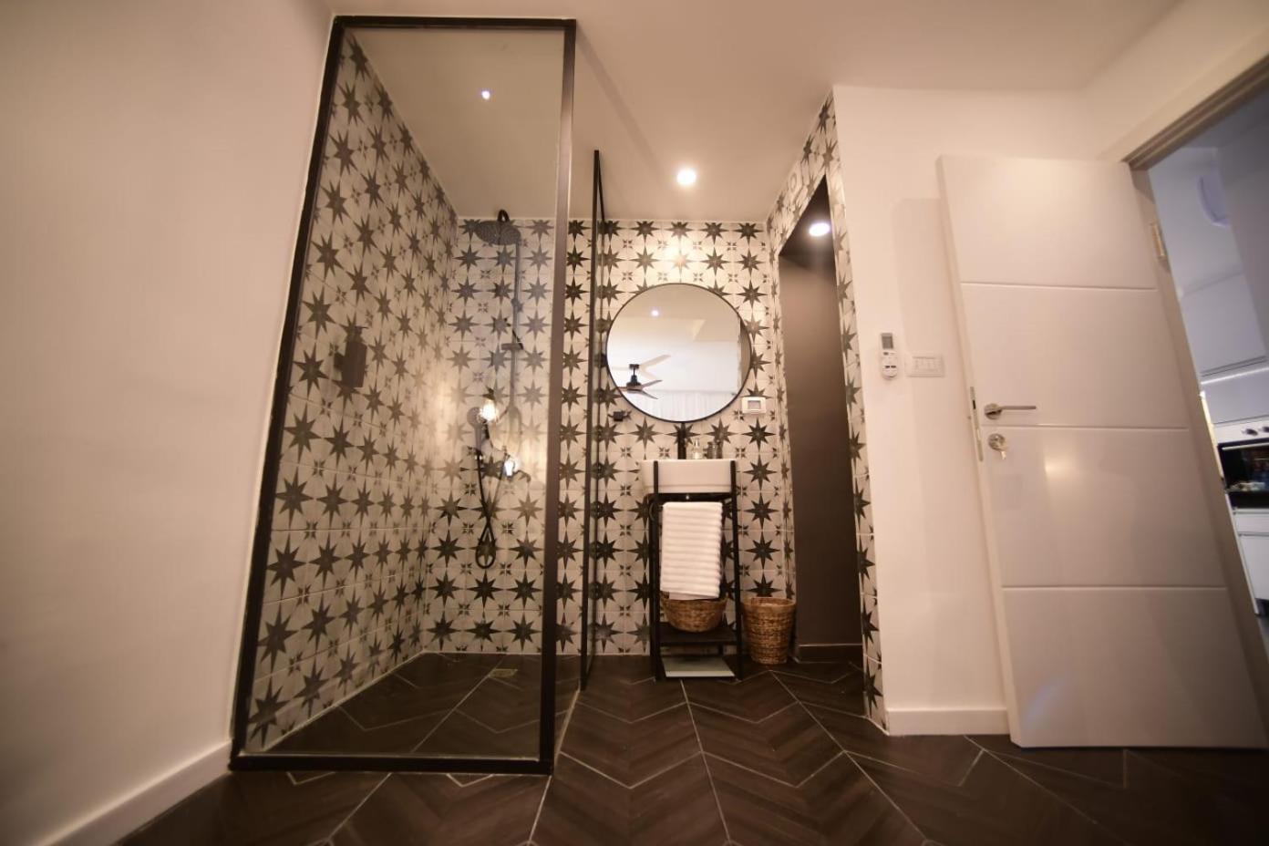 Z-32 Luxury Boutique Apartment 埃拉特 外观 照片