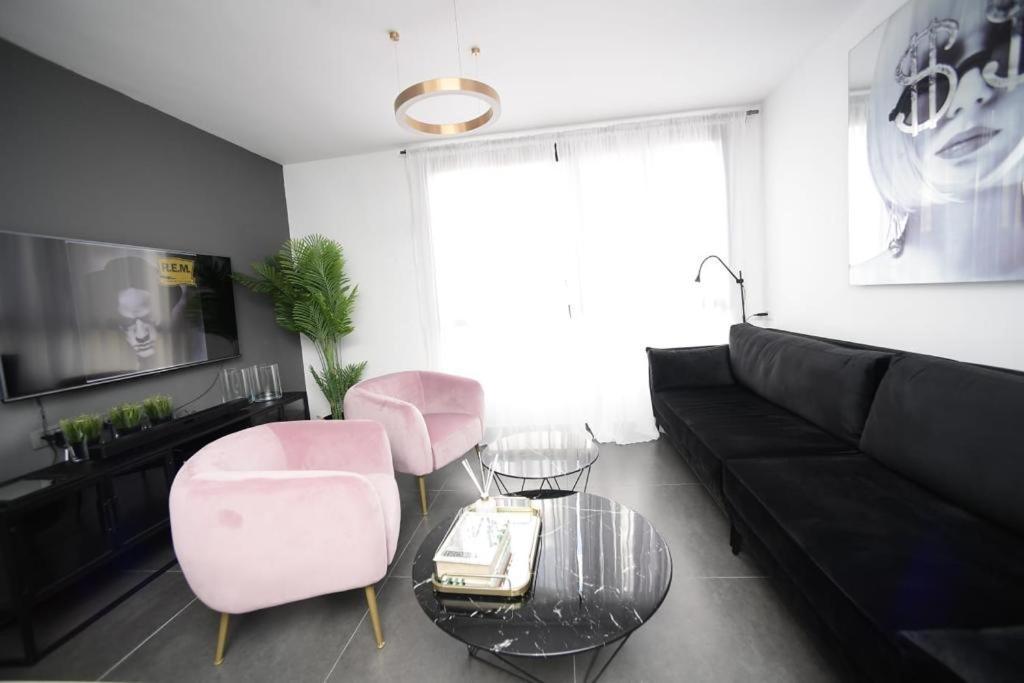 Z-32 Luxury Boutique Apartment 埃拉特 外观 照片