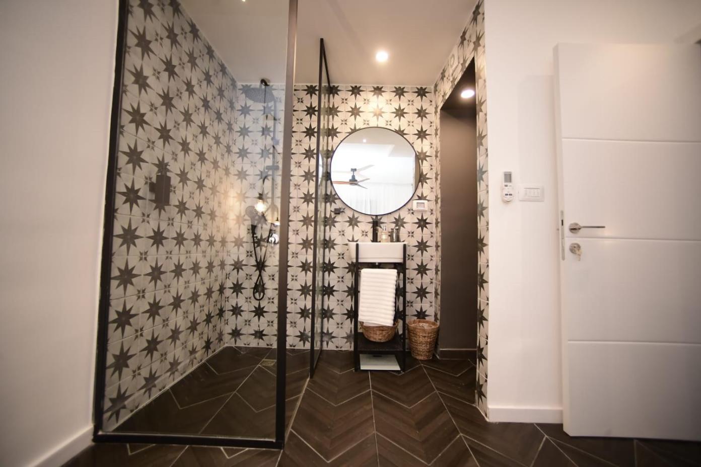 Z-32 Luxury Boutique Apartment 埃拉特 外观 照片